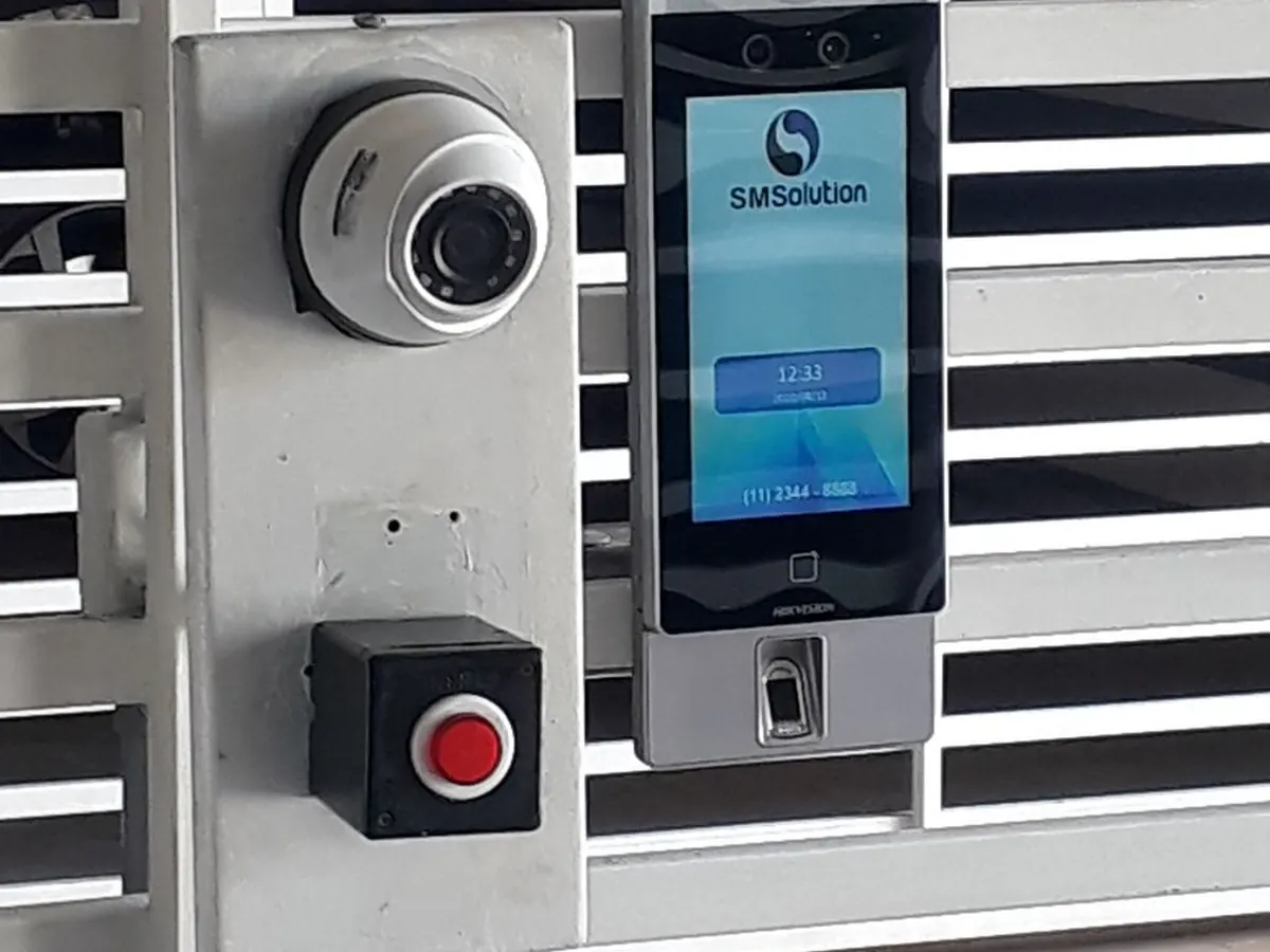 Controle de acesso biométrico da SMSolution