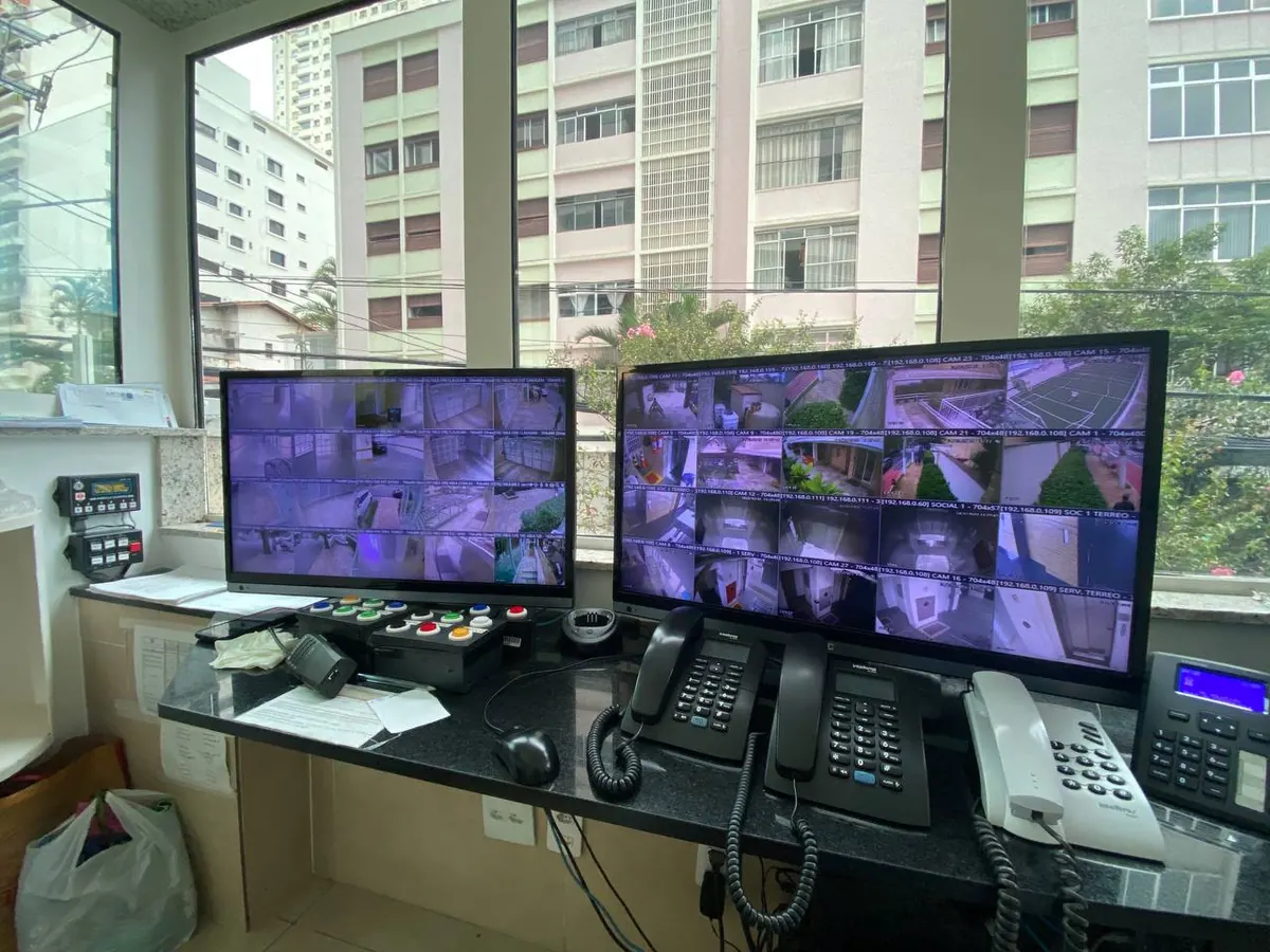 Monitoramento de câmeras em condomínio